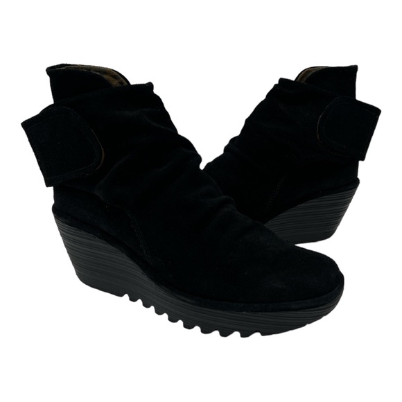 FLY London Women's Yegi689fly Ankle Bootie Black Suede size 41 - Picture 12 of 13